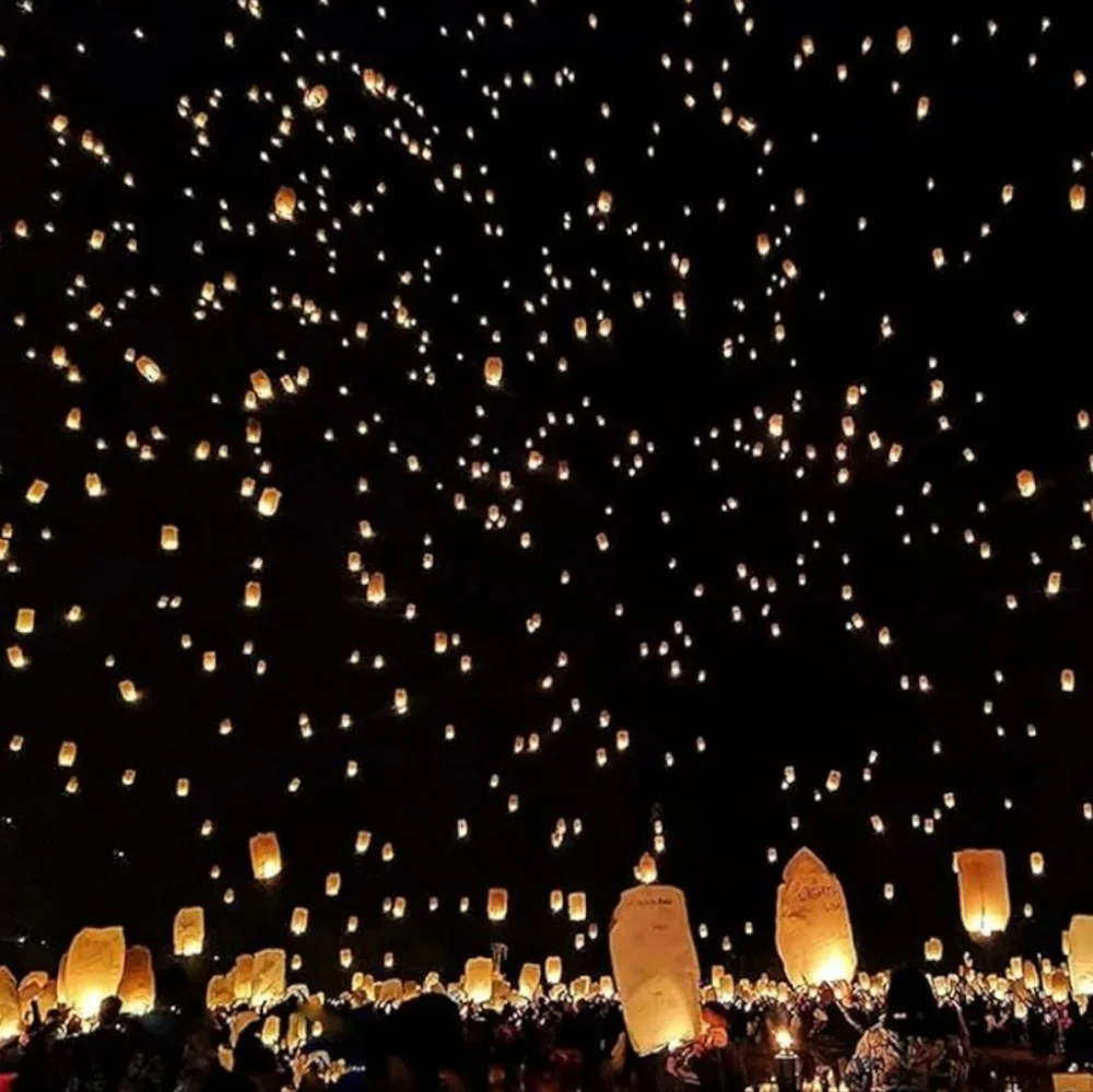 Nwt 10 Chinese Sky Lanterns